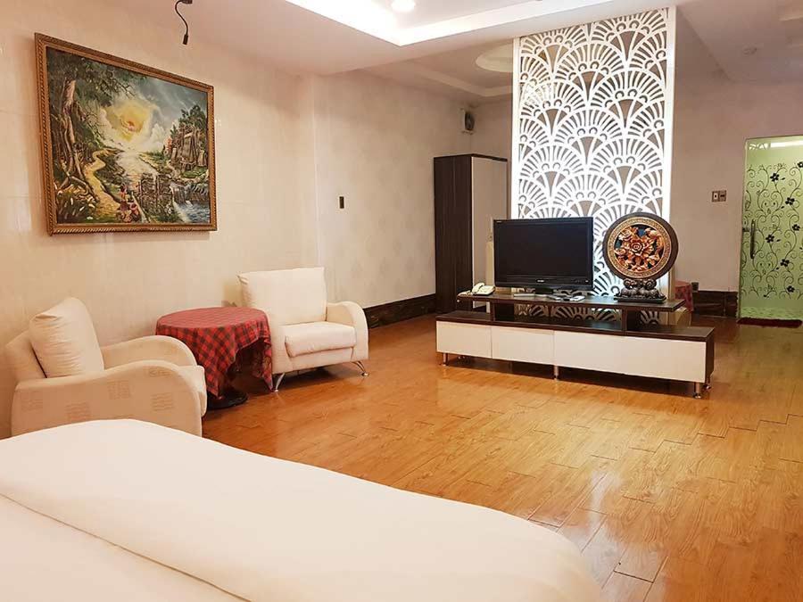 Dai Ket Hotel Хошимин Екстериор снимка